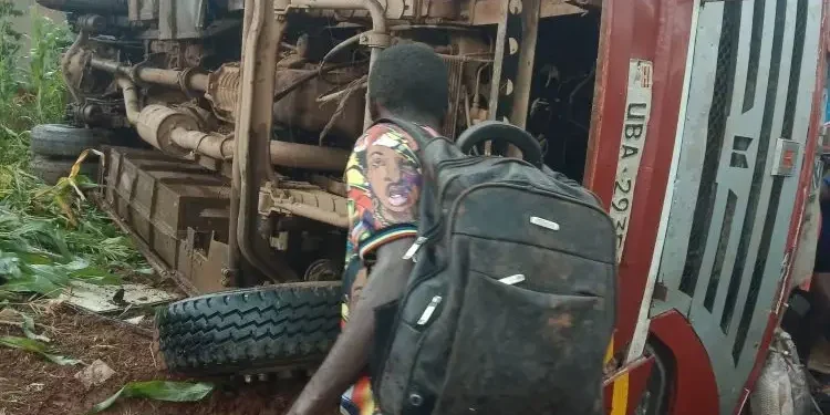 Bus overturns on Kampala-Masaka Highway, killing one and injuring several more.
